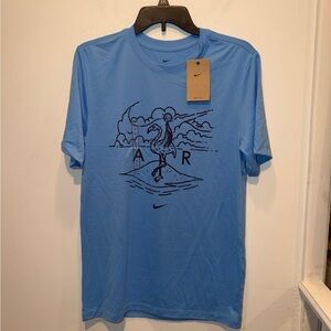 Nike Air Dri Fit Basketball TShirt. Men’s Size Small (NWTS)